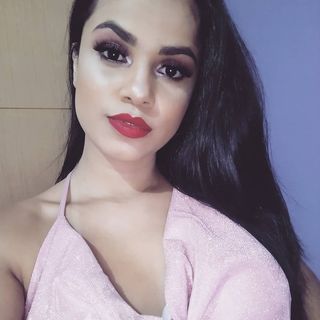 AMANDA AVELAR